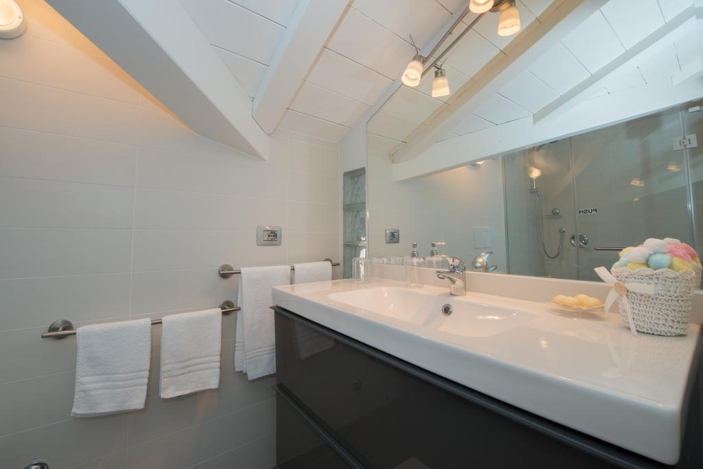 Il Pontile Apartment Bellagio Bagian luar foto